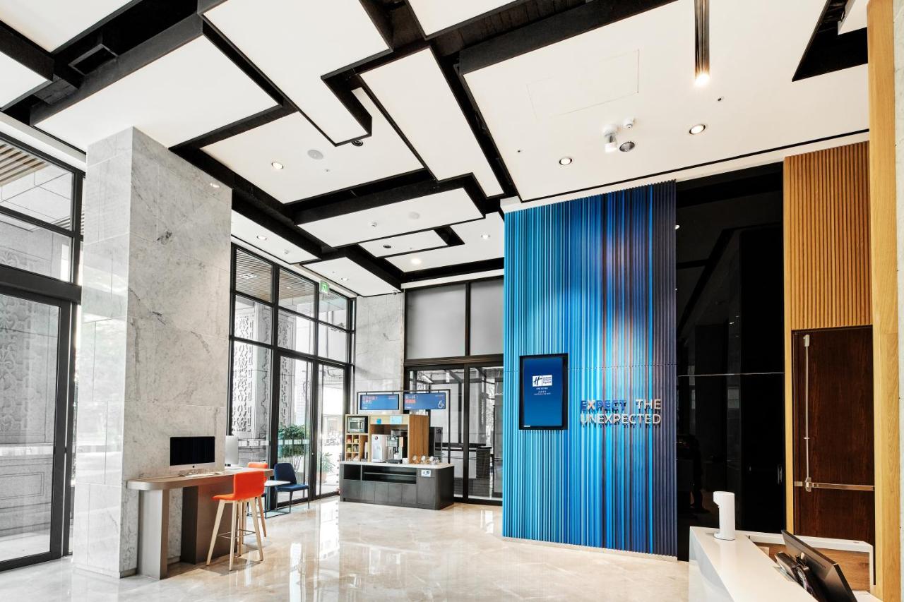 Holiday Inn Express Kaohsiung Love River By Ihg מראה חיצוני תמונה