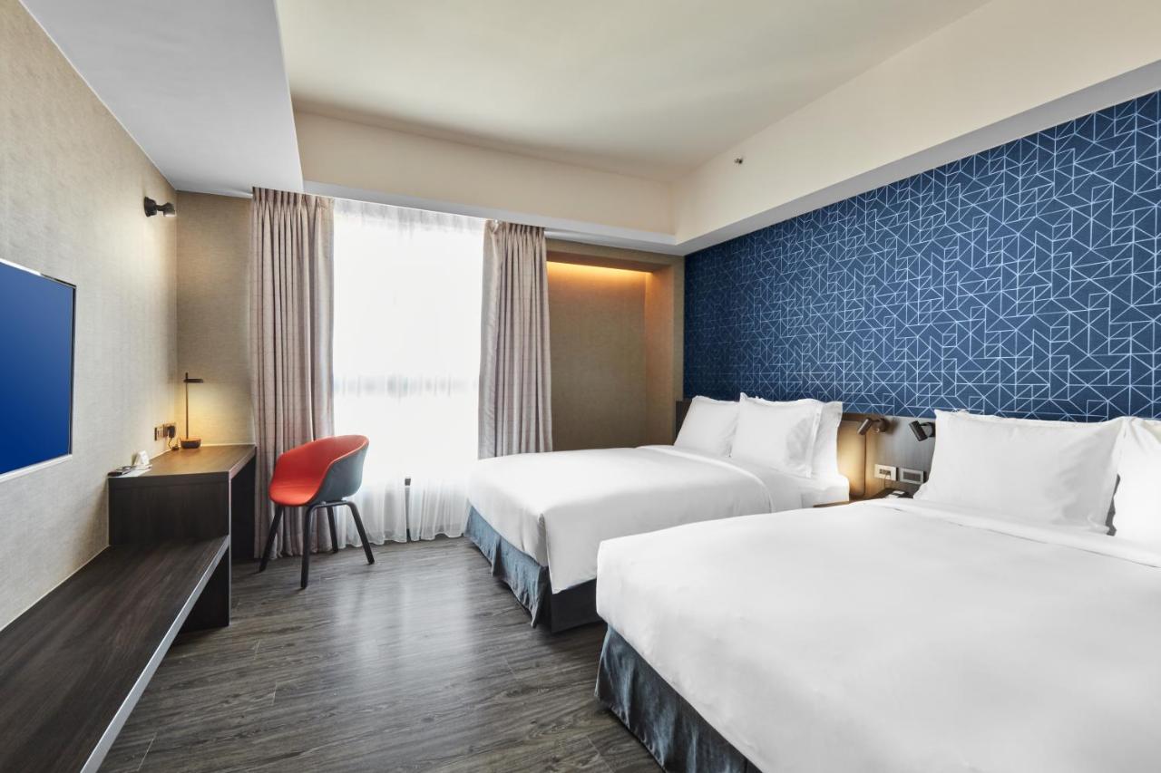 Holiday Inn Express Kaohsiung Love River By Ihg מראה חיצוני תמונה
