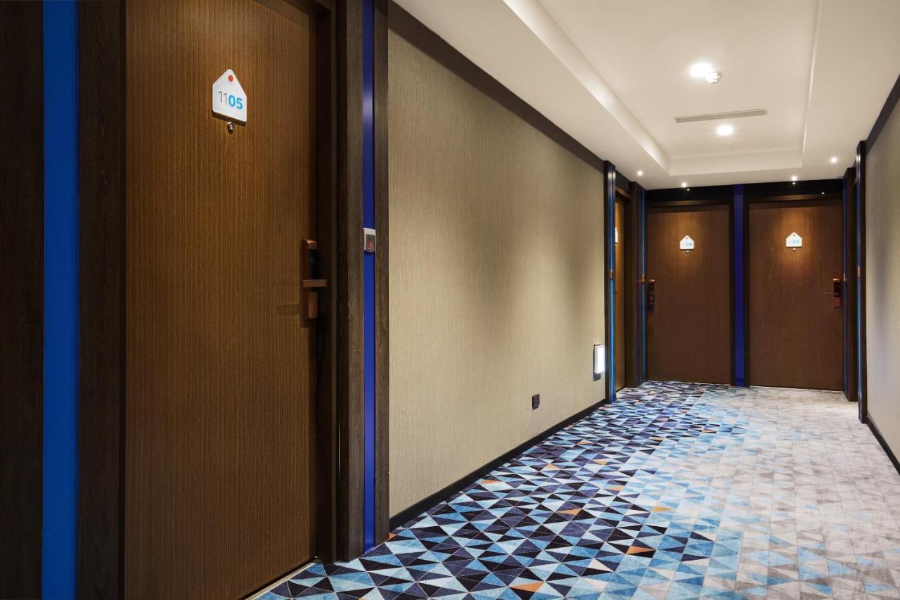 Holiday Inn Express Kaohsiung Love River By Ihg מראה חיצוני תמונה