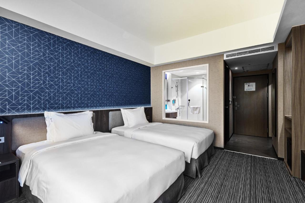 Holiday Inn Express Kaohsiung Love River By Ihg מראה חיצוני תמונה